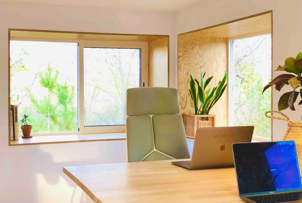 Eco Tiny Home & Office For Digital Nomads Vallmoll Eksteriør billede