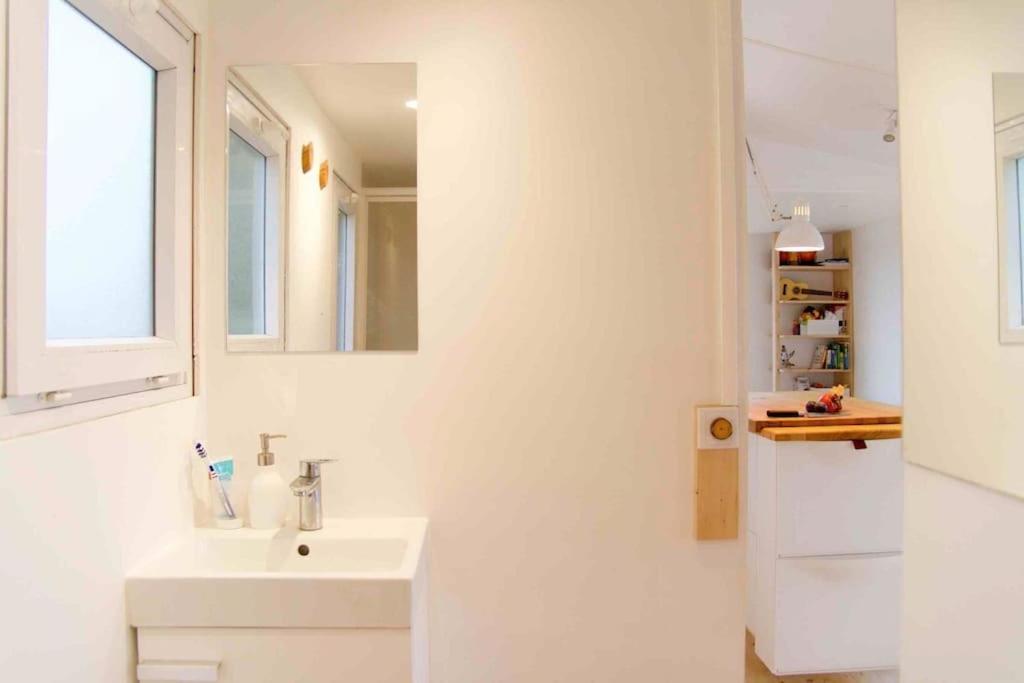 Eco Tiny Home & Office For Digital Nomads Vallmoll Eksteriør billede